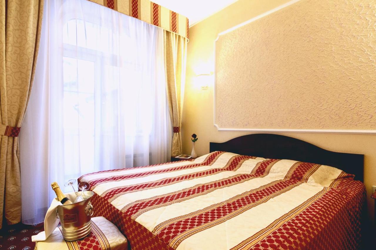 Hotel Na Kazachyem Moscow Ngoại thất bức ảnh